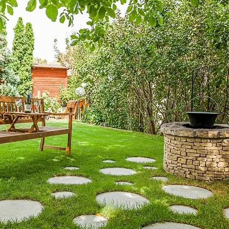 Neb Garden Alsoors