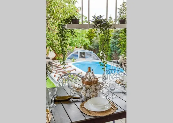 Neb Garden וילה Alsóörs