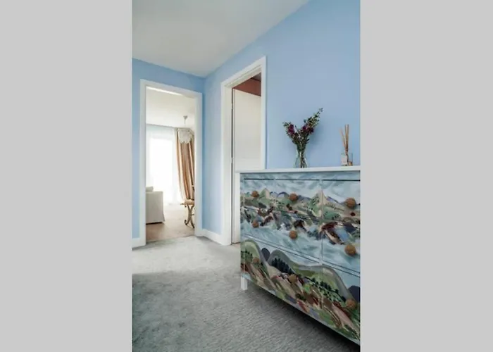 Neb Garden فيلة Alsóörs